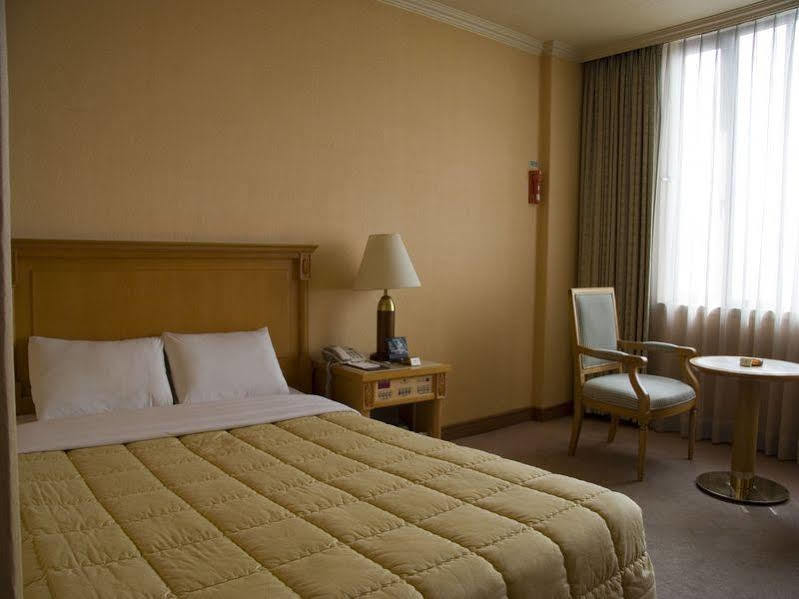 Hotel Kukje Busan Bagian luar foto